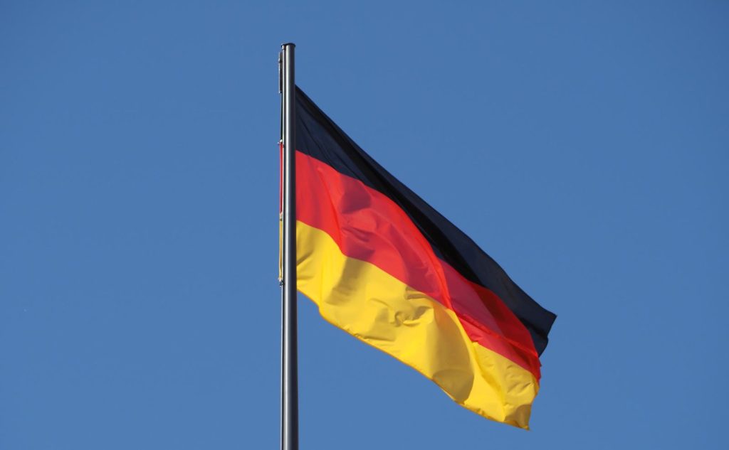 Bandiera nazionale della Germania, guidata dal Governo Scholz